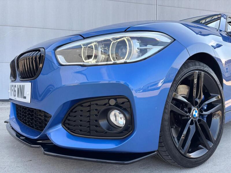 BMW 1 Series view 5
