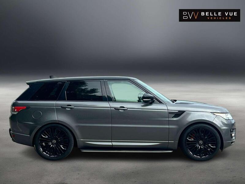 Land Rover Range Rover Sport view 2