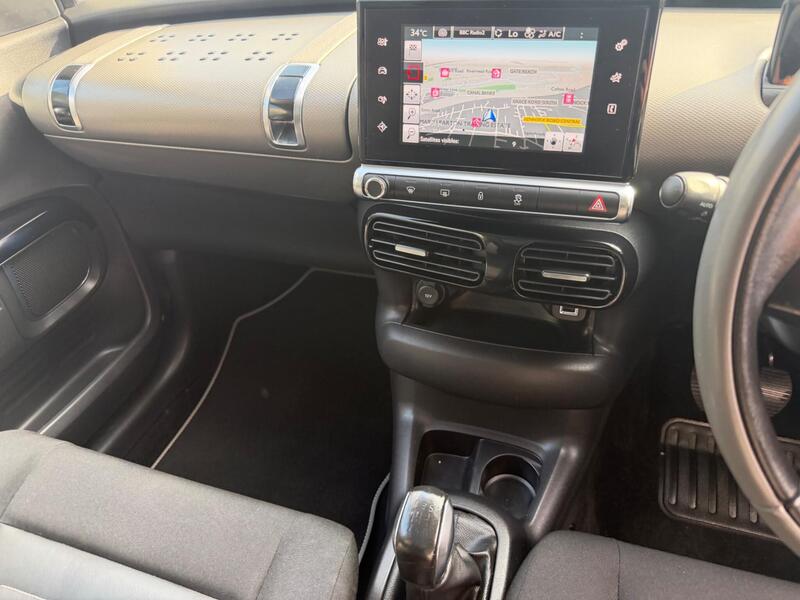 Citroen C4 Cactus view 5