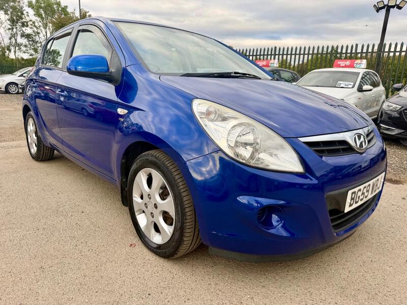 2010 Hyundai I20 in Blue for sale