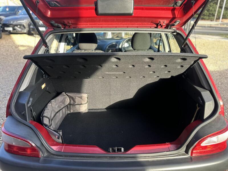 Citroen Saxo view 22
