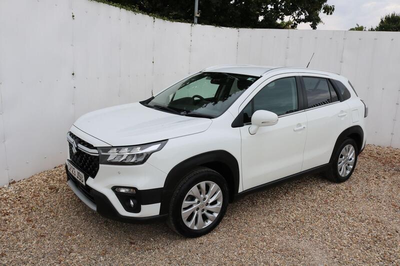 Suzuki S-Cross view 2