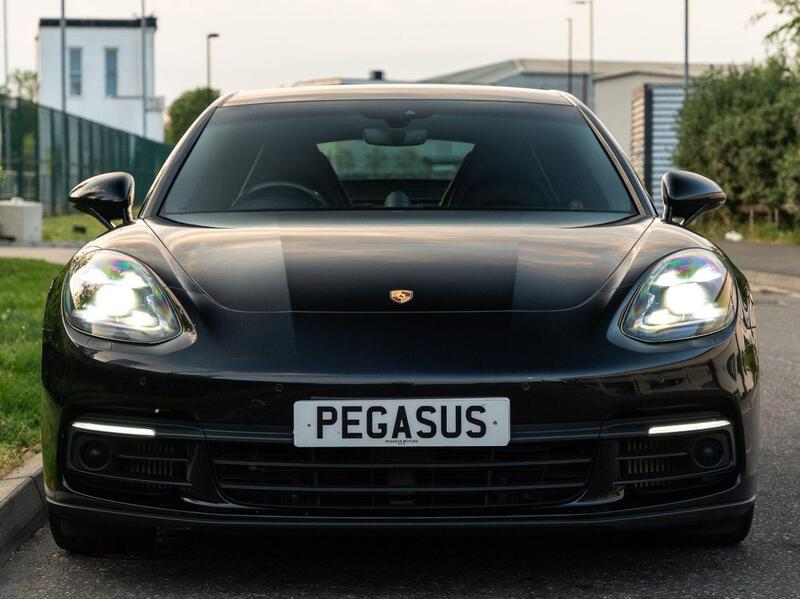 Porsche Panamera view 7