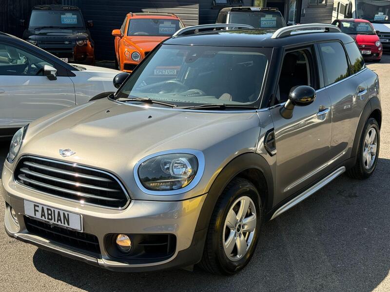 Mini Countryman view 5