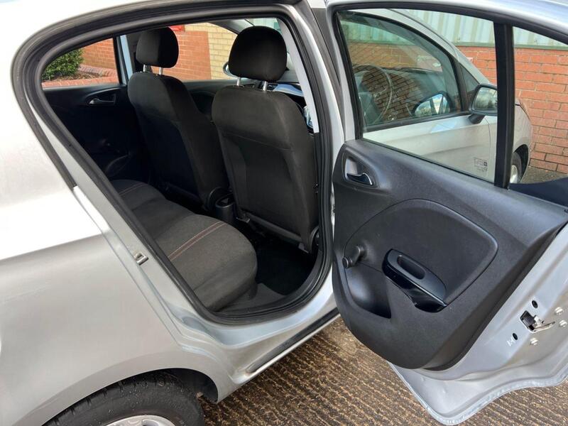 Vauxhall Corsa view 13