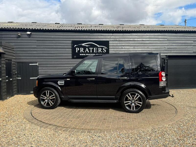 Land Rover Discovery 4 view 6