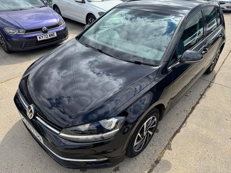 Volkswagen Golf view 7
