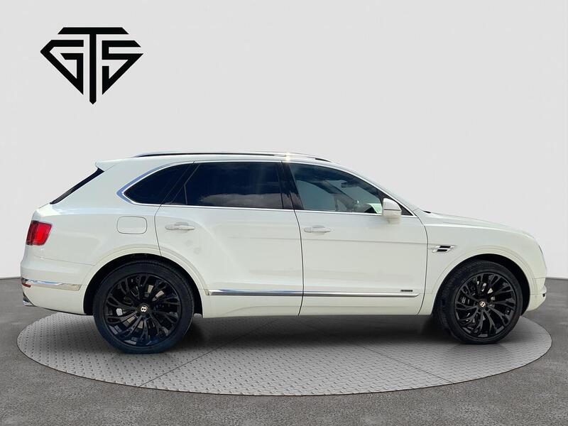 Bentley Bentayga view 2
