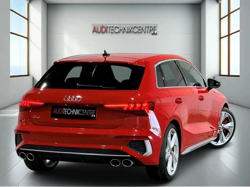 Audi Audi S3 view 4