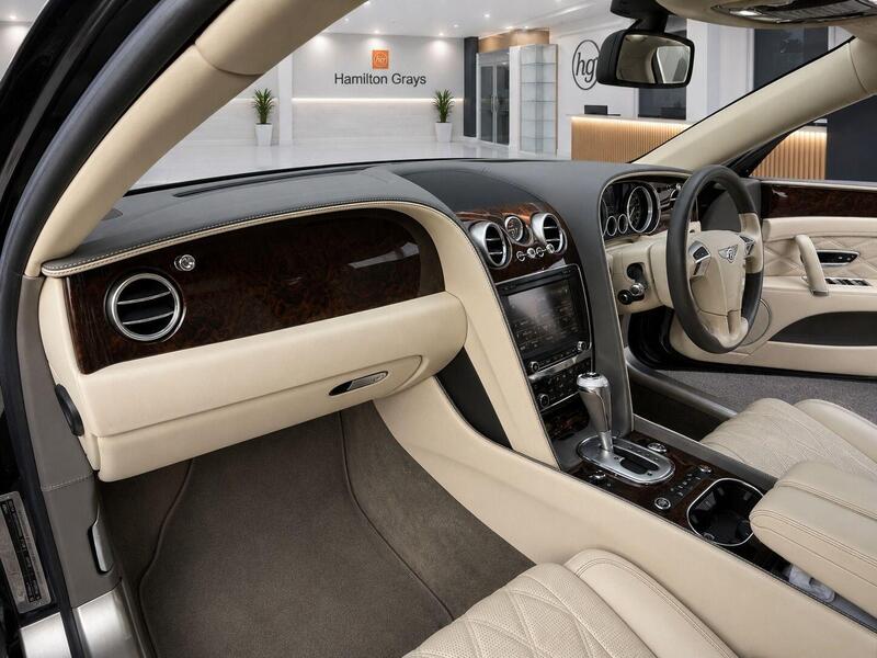 Bentley Flying Spur view 5
