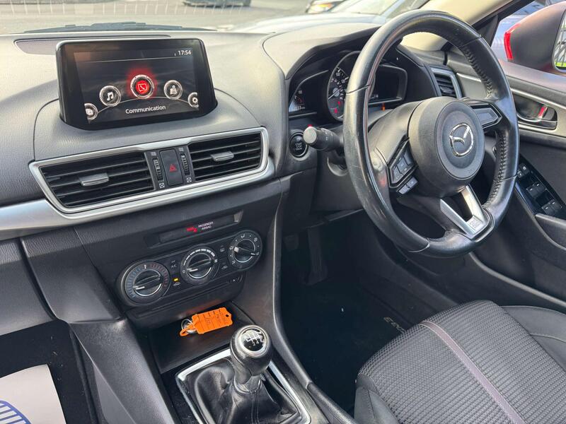 Mazda Mazda3 view 2