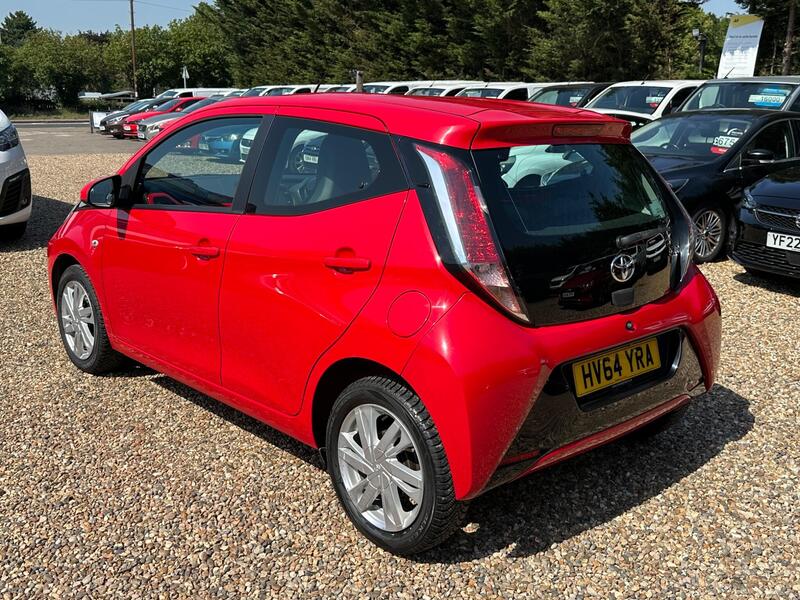 Toyota Aygo view 3