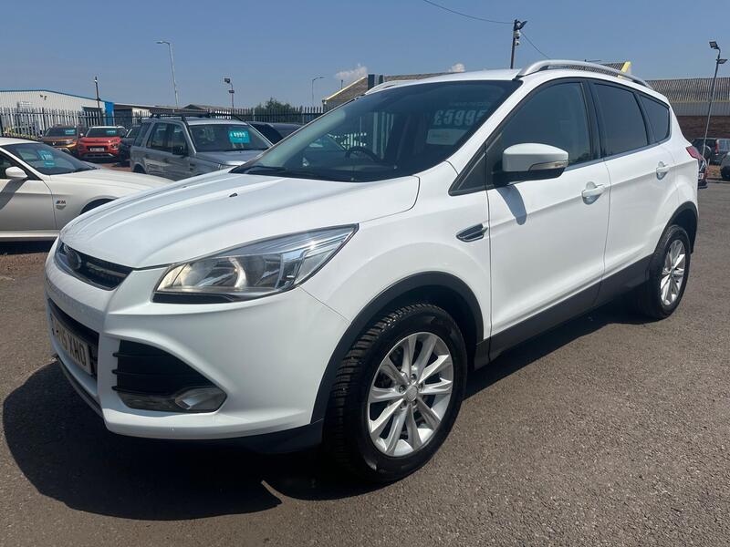 Ford Kuga view 4