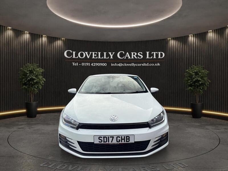Volkswagen Scirocco view 7