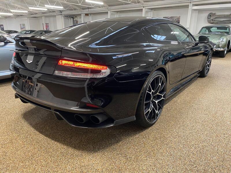 Aston Martin Rapide S view 4