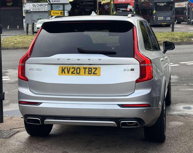 Volvo XC90 view 6