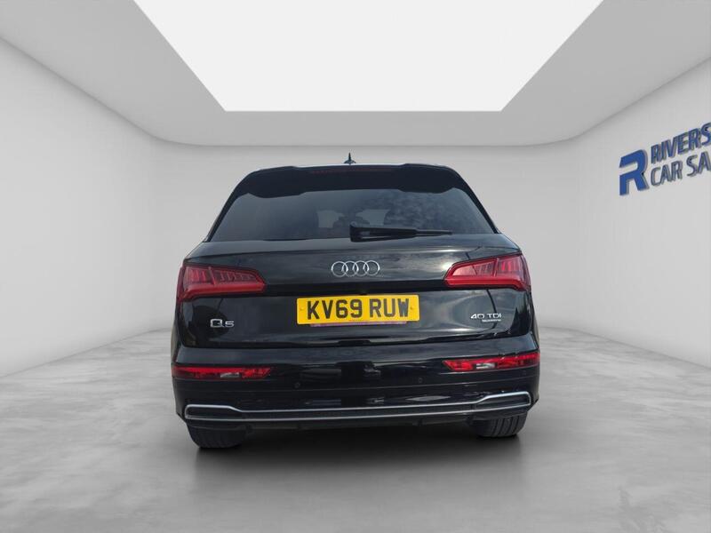 Audi Audi Q5 view 5