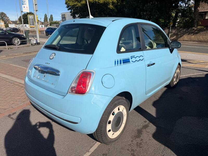 Fiat 500 view 3