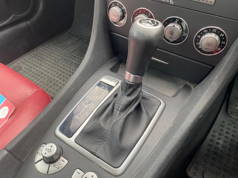 Mercedes-Benz SLK view 19