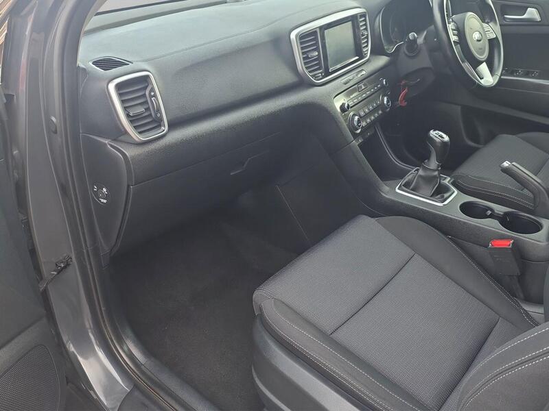 Kia Sportage view 2