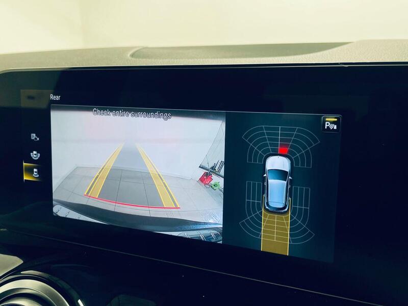 Mercedes-Benz Eqa view 2
