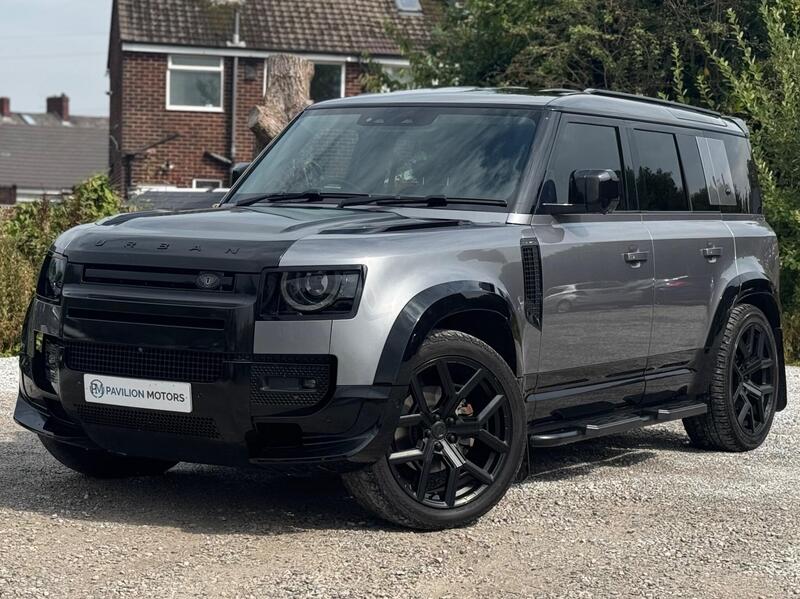 Land Rover Defender view 7