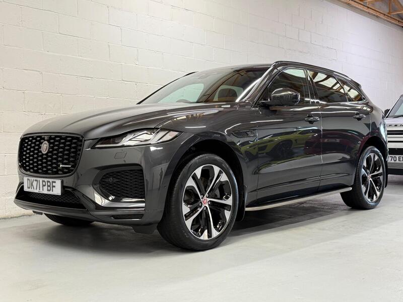 Jaguar F-Pace view 7