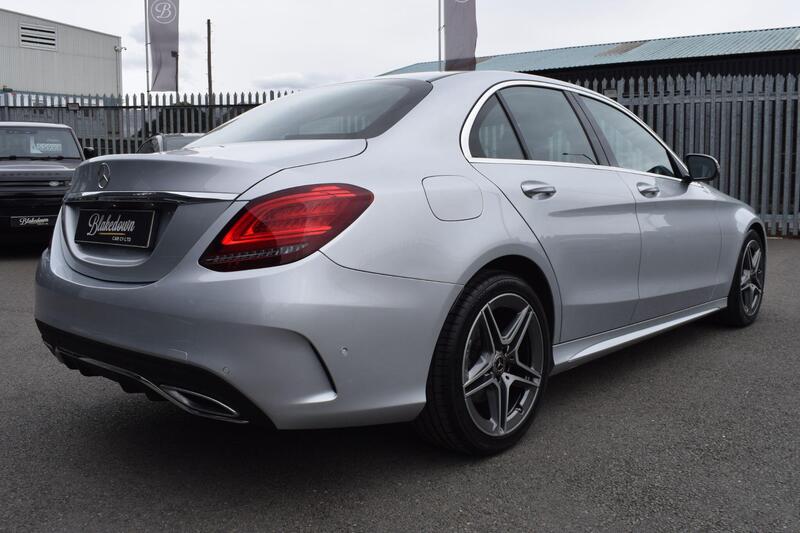 Mercedes-Benz C-Class view 7
