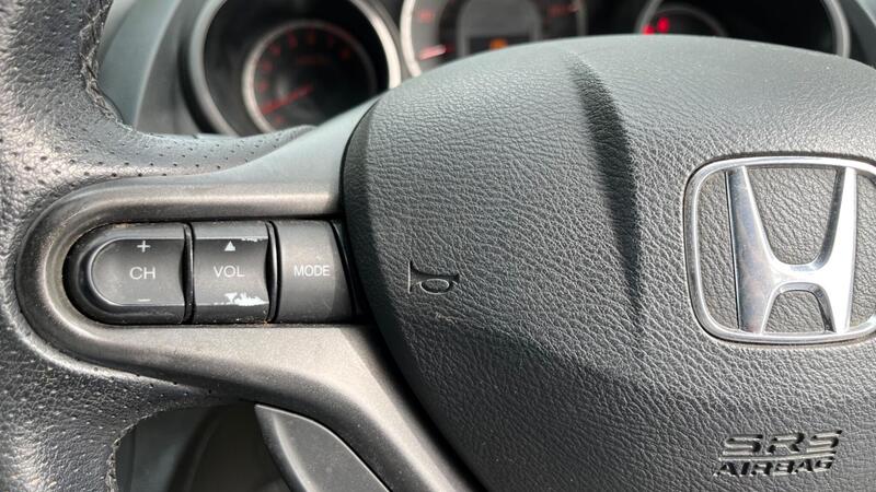 2015 Honda Jazz — photo 32