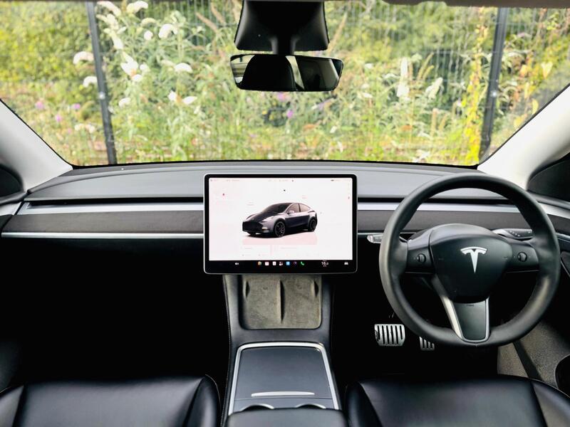 Tesla Model Y view 3