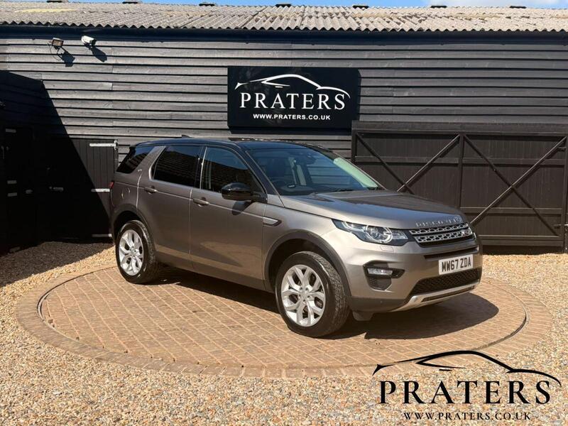 Land Rover Discovery Sport main image