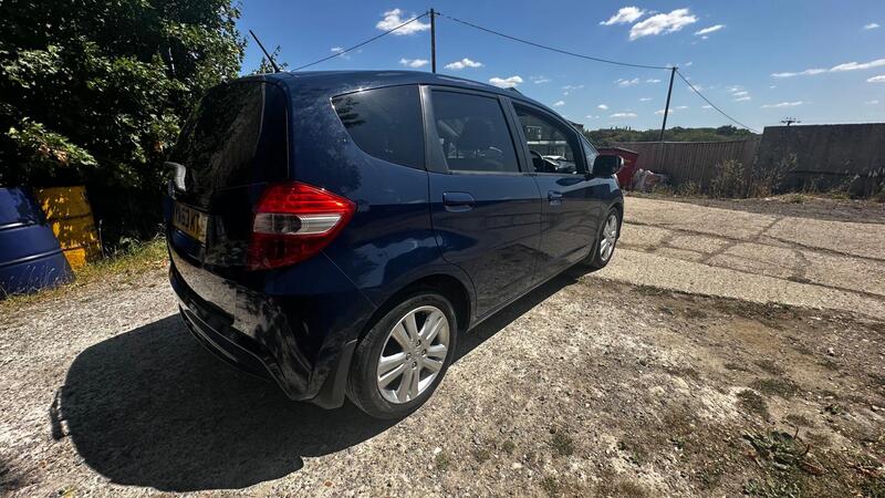 2013 Honda Jazz — photo 13