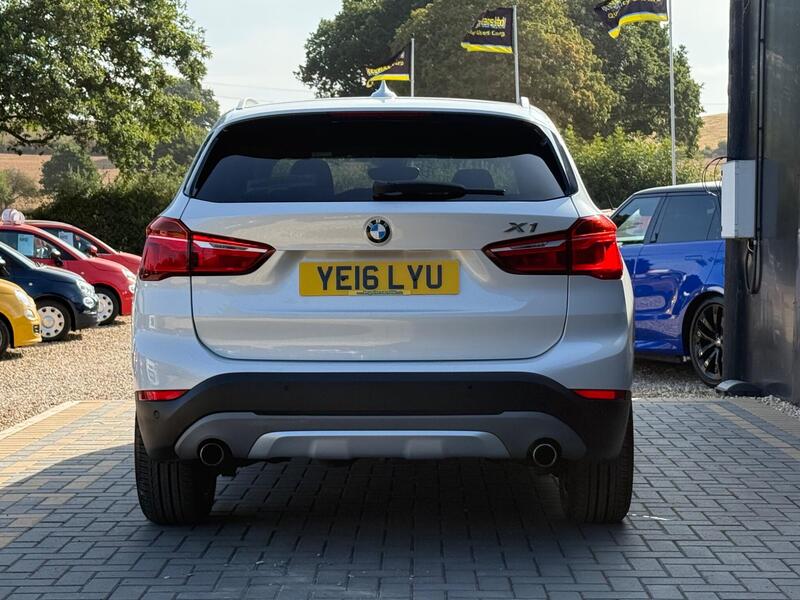 BMW X1 view 4