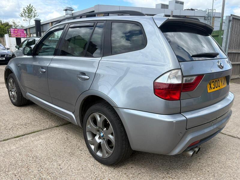 BMW X3 view 7