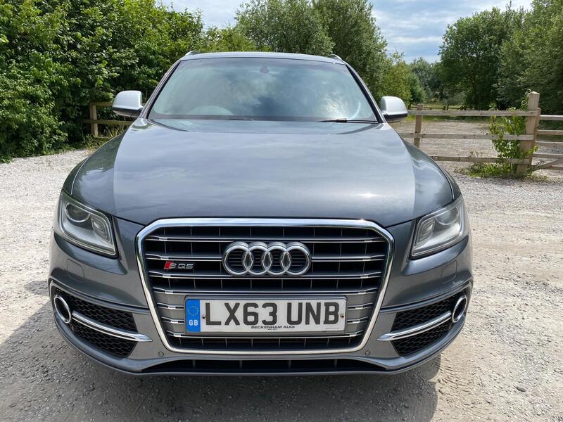 Audi Audi SQ5 view 2