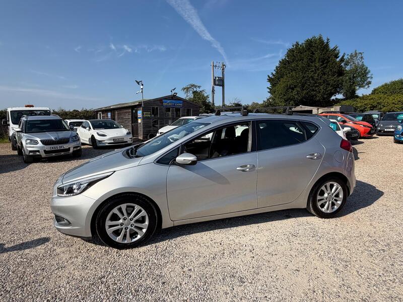 Kia Ceed view 6