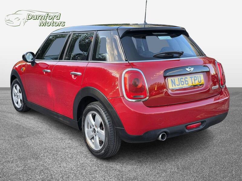 Mini Cooper view 6