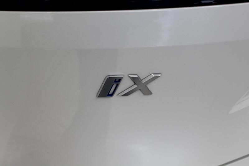 2022 BMW iX in White — image 45 of 88