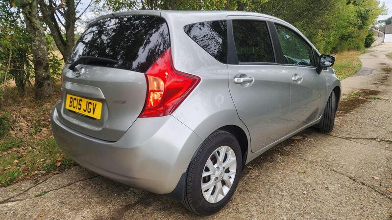 2015 Nissan Note — photo 11