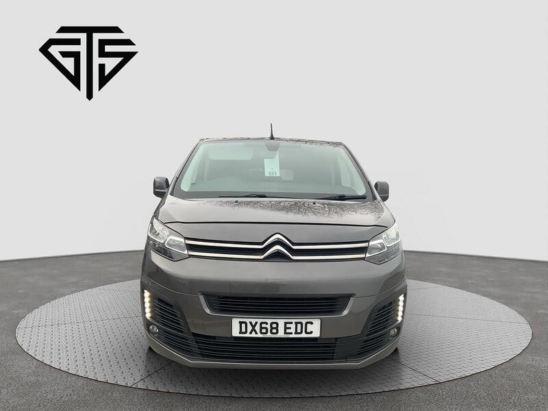Citroen Spacetourer view 7
