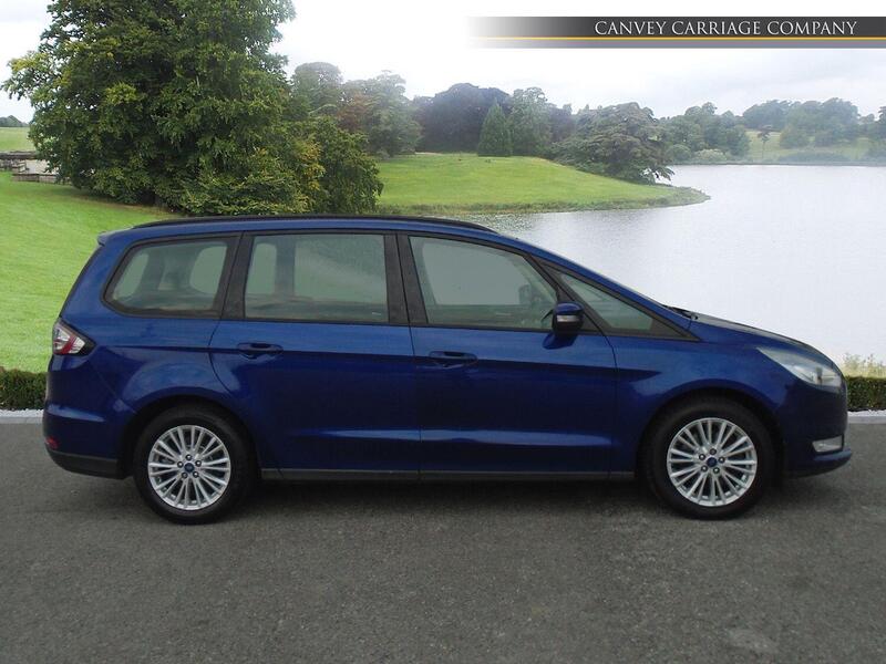 Ford Galaxy view 5
