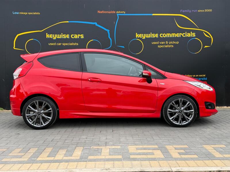Ford Fiesta view 6