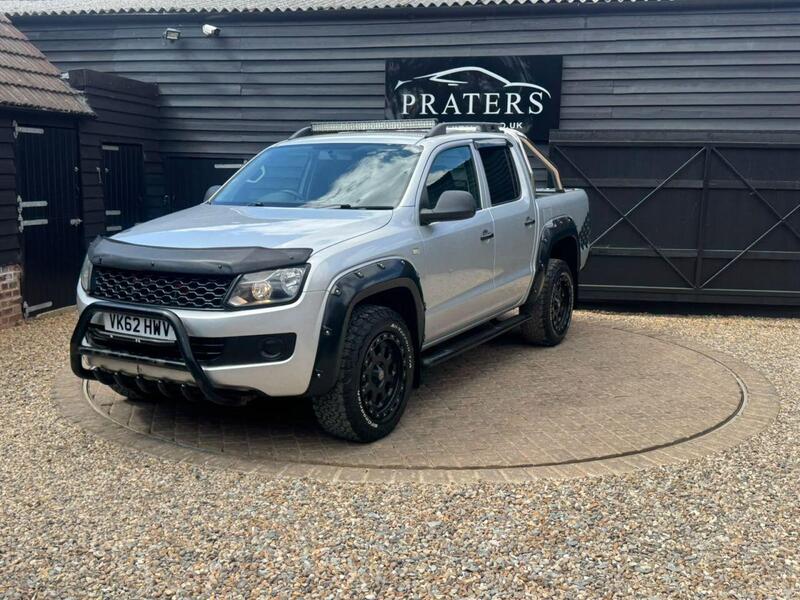 Volkswagen Amarok view 2