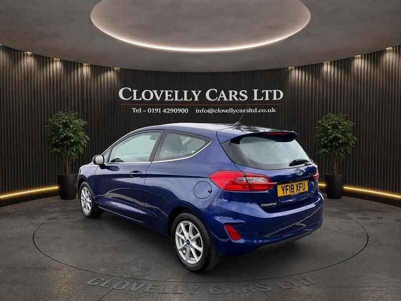 Ford Fiesta view 5