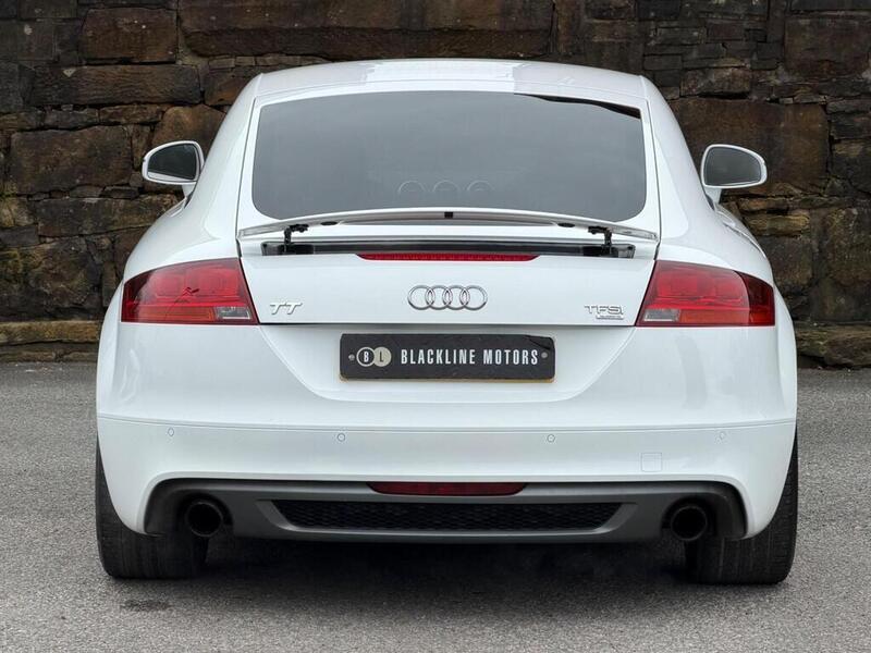 Audi TT view 6