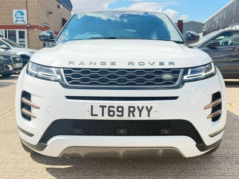 Land Rover Range Rover Evoque view 2