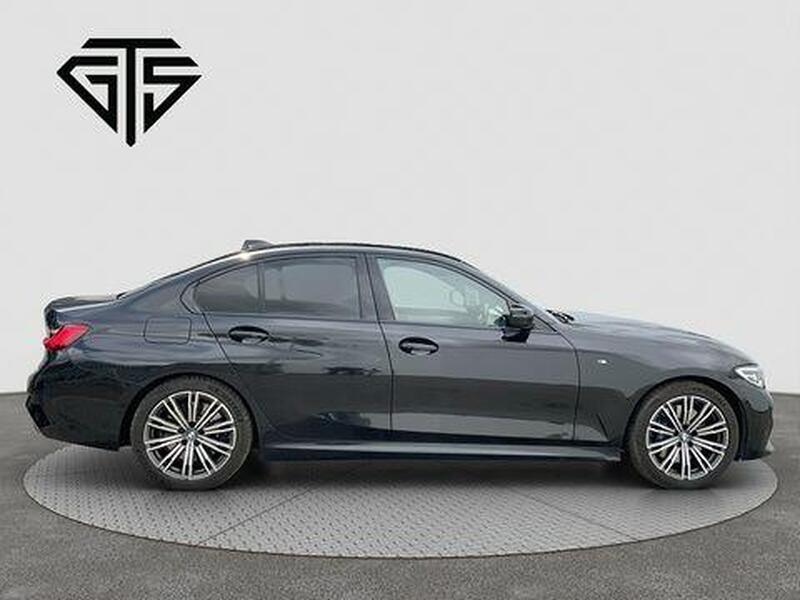 BMW 3 Series view 2