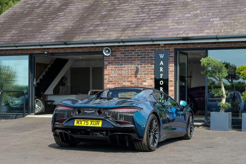 Mclaren Artura view 7