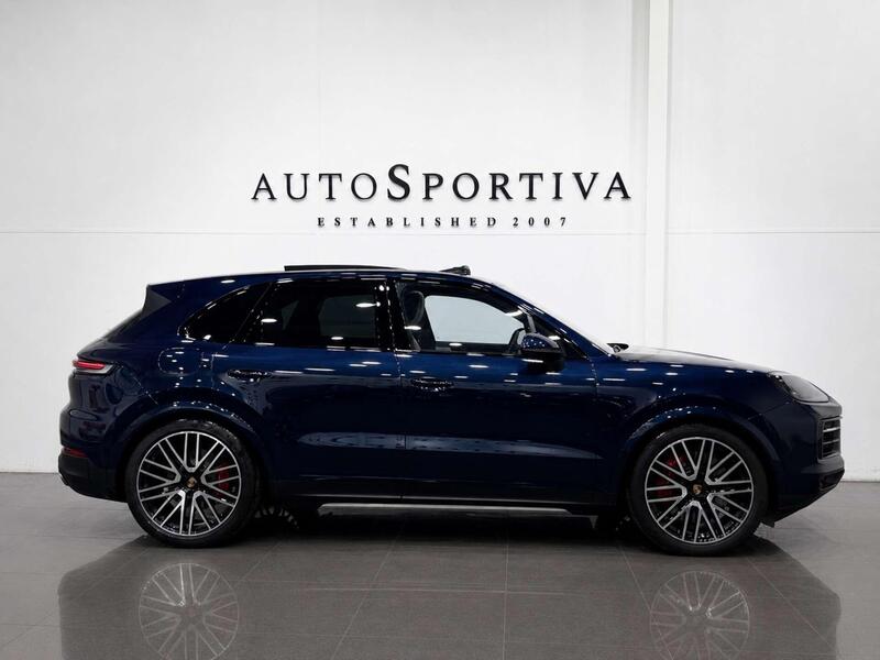 Porsche Cayenne view 4