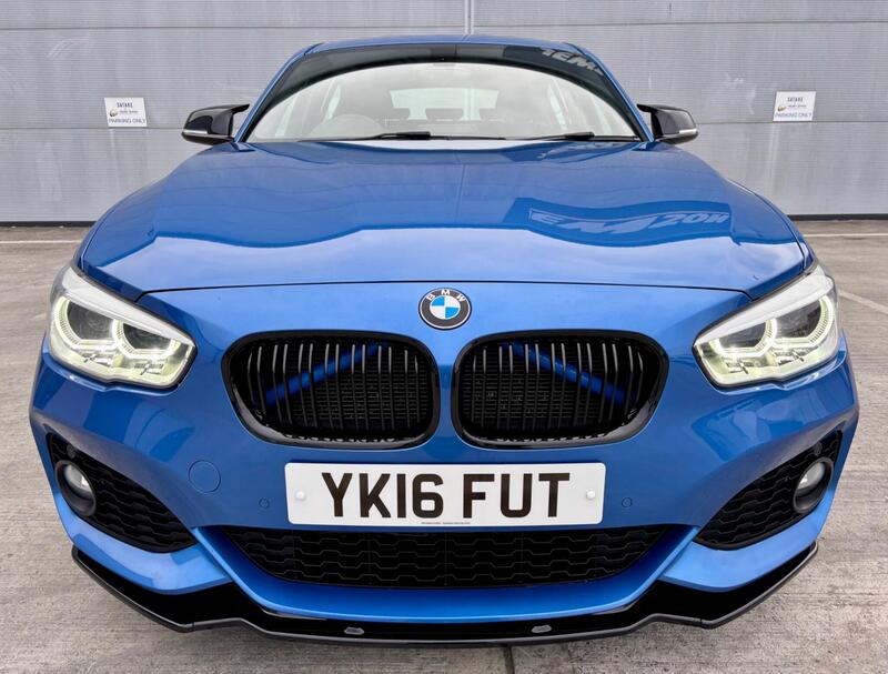 BMW 1 Series view 4